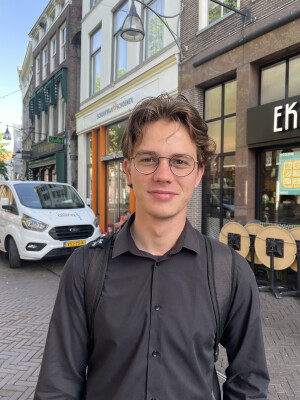 Arnaud zoekt een Kamer / Huurwoning / Appartement in Apeldoorn
